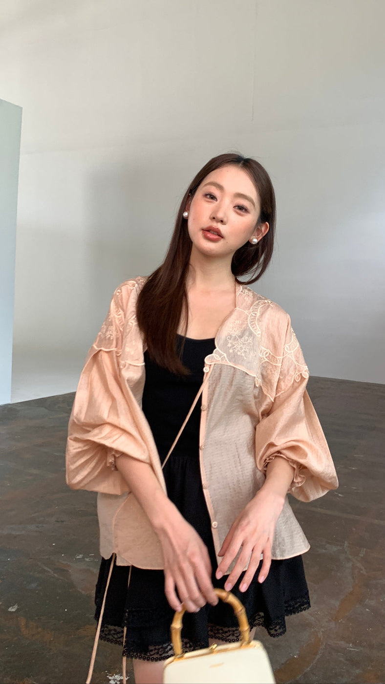 Sun-protective jacket-style shirt, lightweight elegant designer top