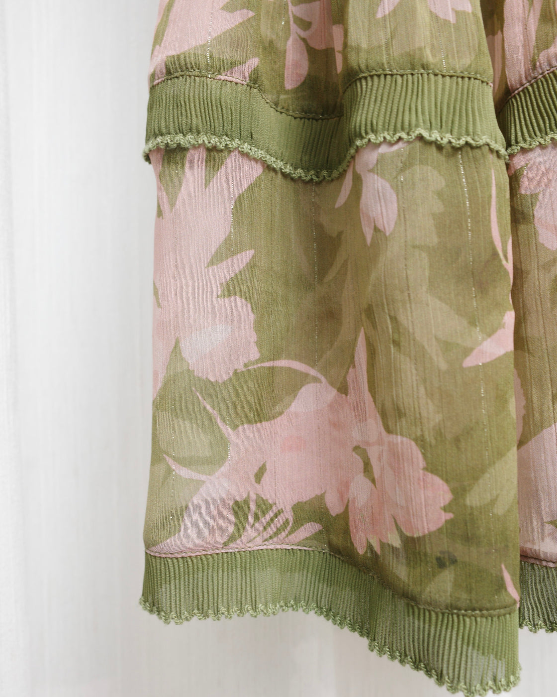 浓颜海棠Printed Long-Sleeve Midi Dress