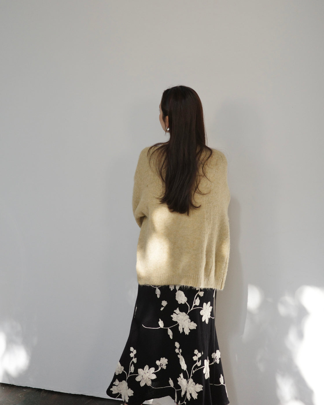 3Dフラワー刺繍 モヘアタッチ カーディガン