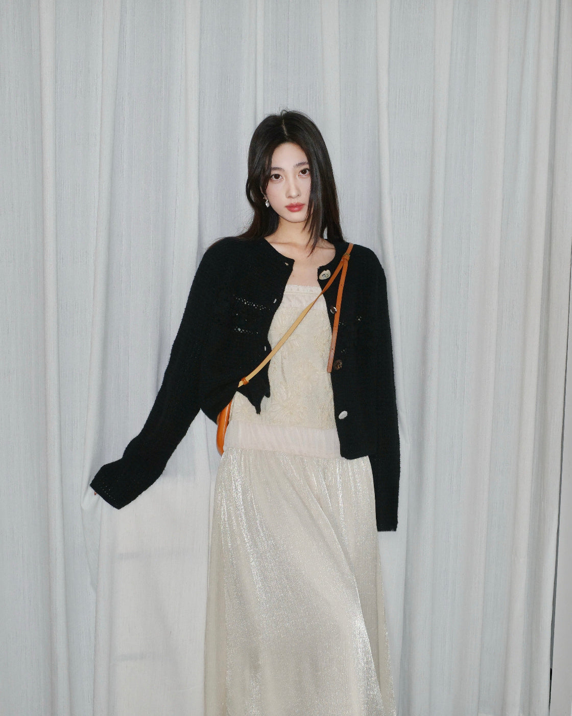 杜松茉莉Sleeveless Midi Dress with Laser-Cut Lace & Halter Tie