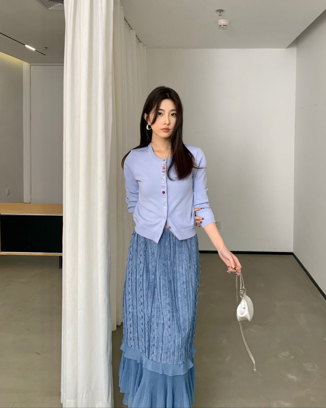 克莱因蓝Embroidered Full-Hem Skirt with Ruffle Detail