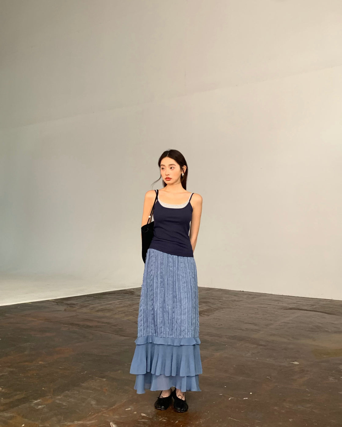 克莱因蓝Embroidered Full-Hem Skirt with Ruffle Detail