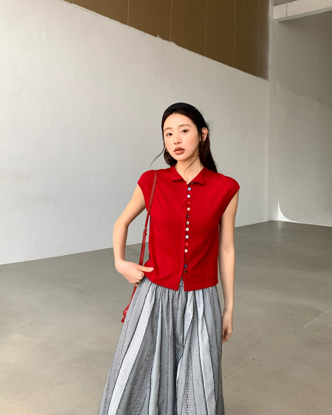 Summer thin knit top with elegant mock neck, slim fit and slimming T-shirt style