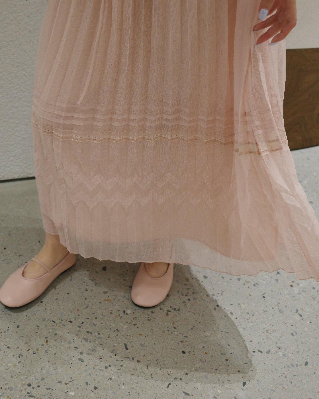 Spring-summer heavy-work pink elastic-waist skirt, flowing gentle elegant skirt