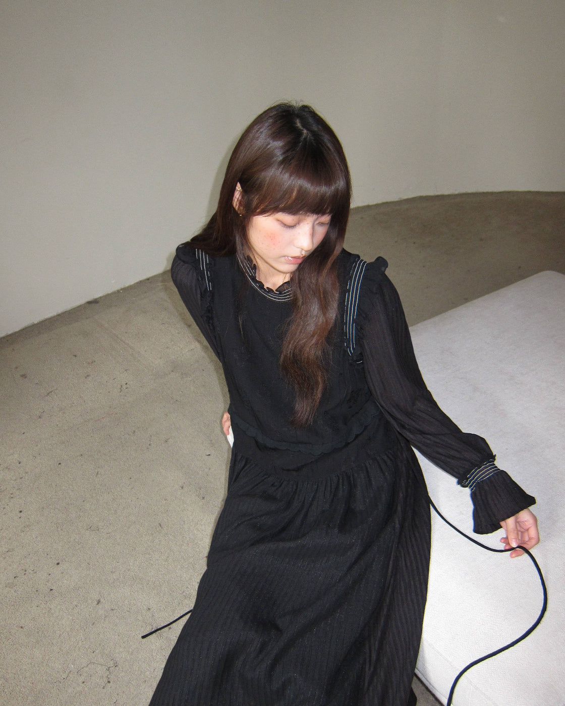 Hepburn-style elegant and slimming dress
