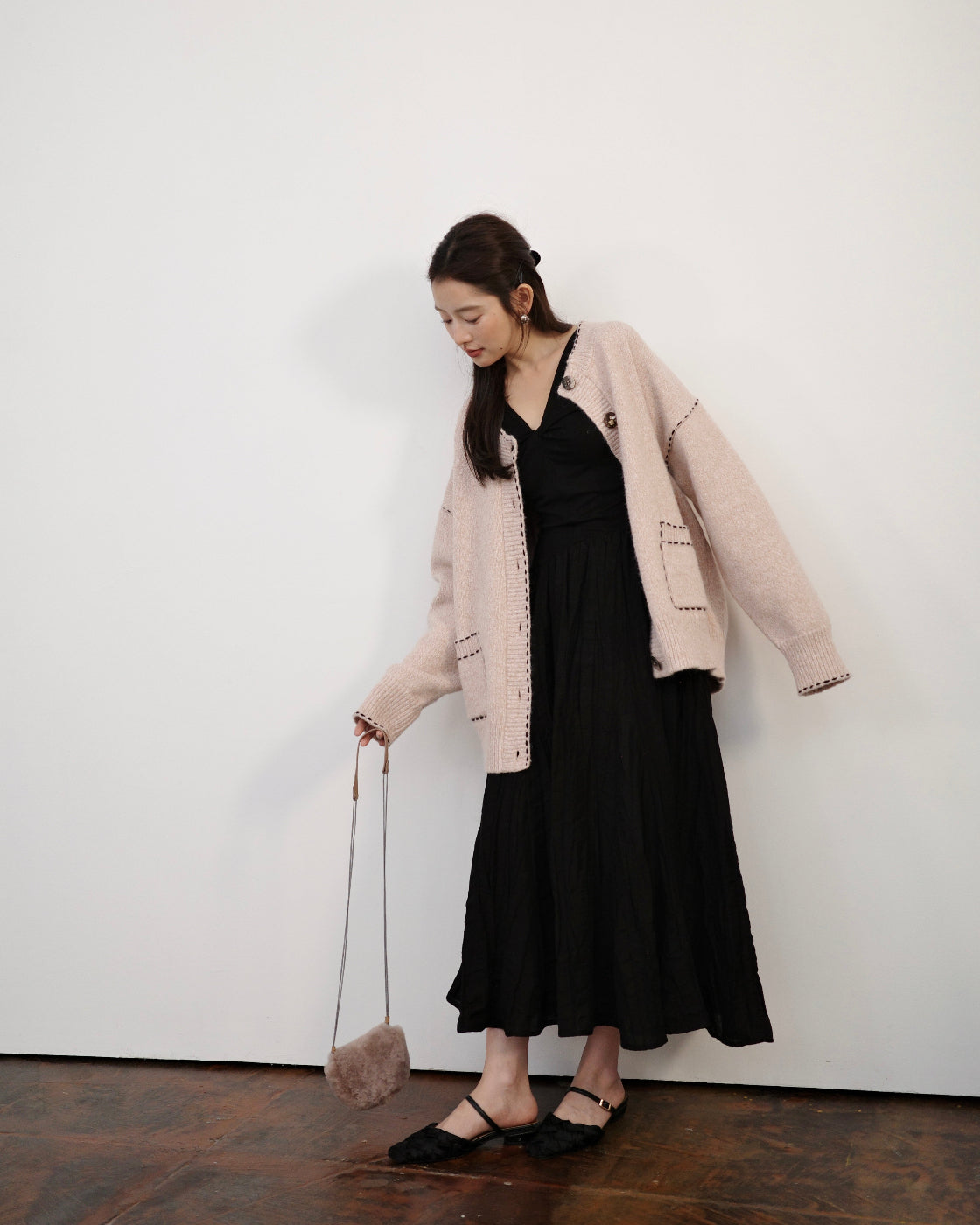 Design-inspired three-dimensional knot high-end dress