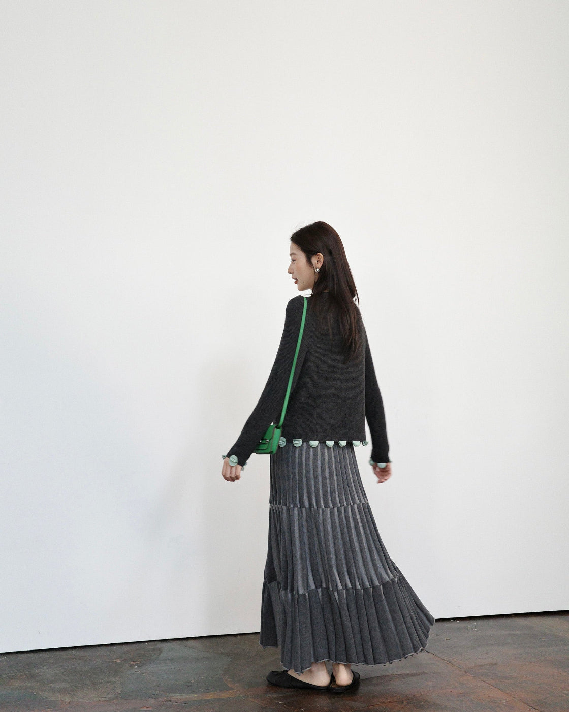 3Dペタル・レイヤード & 構築的ケーブルニット