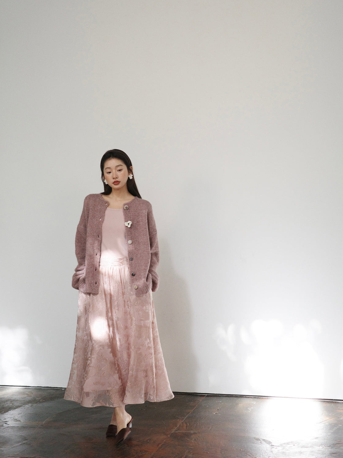 3Dフラワー刺繍 モヘアタッチ カーディガン