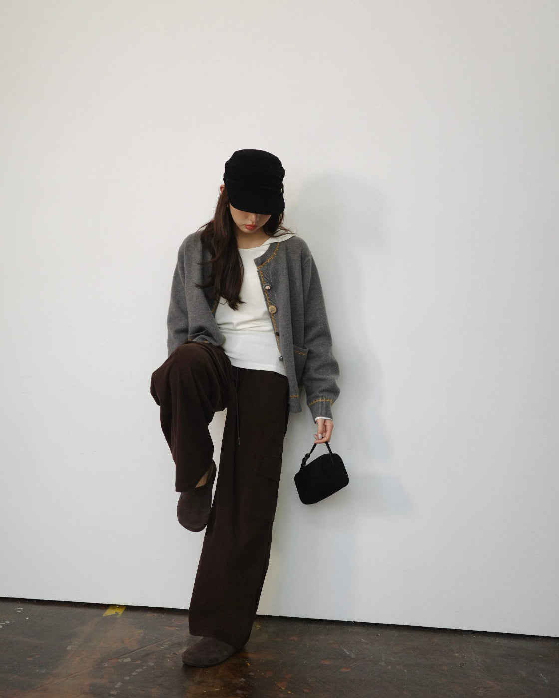 バイカラー & ポップコーン編み ソフト構築カーディガン