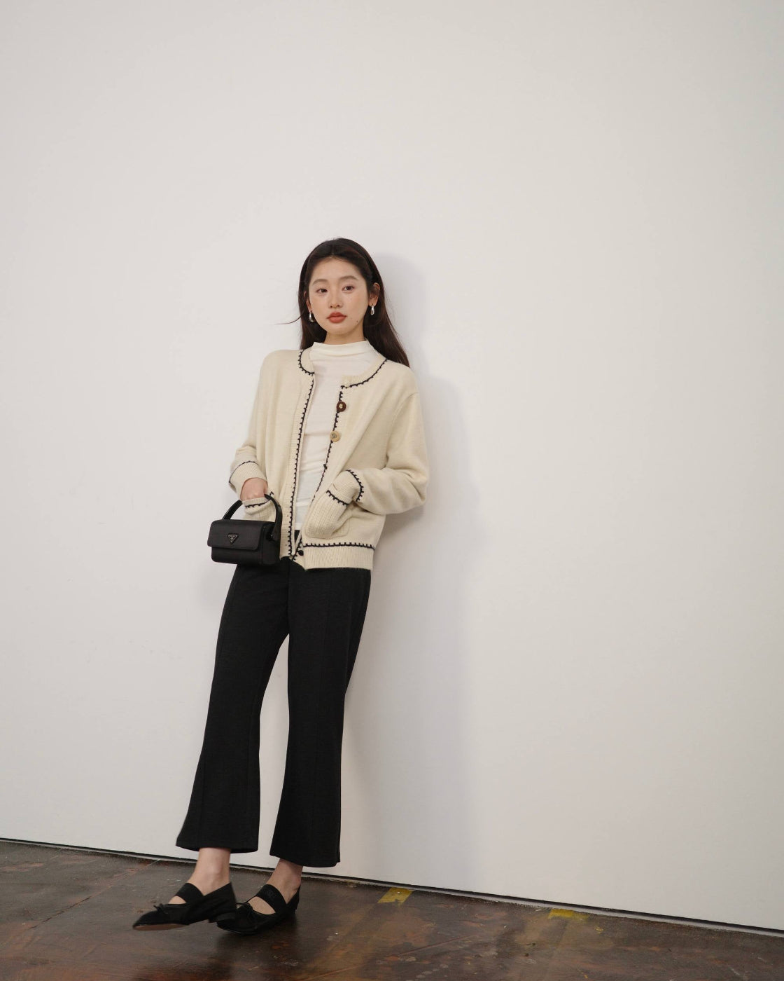 バイカラー & ポップコーン編み ソフト構築カーディガン