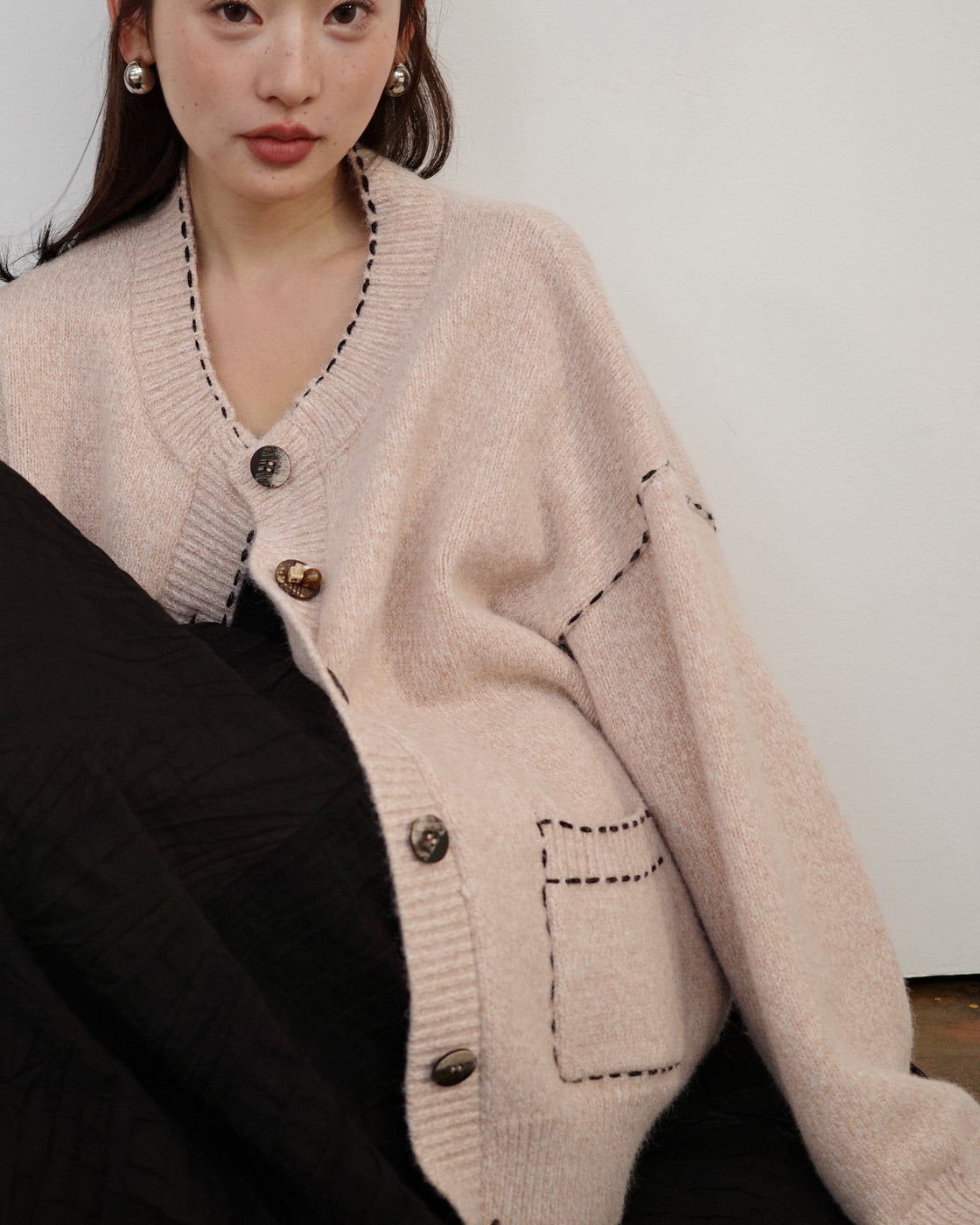여성 고급 핸드메이드 루즈핏 슬림 니트 가디건