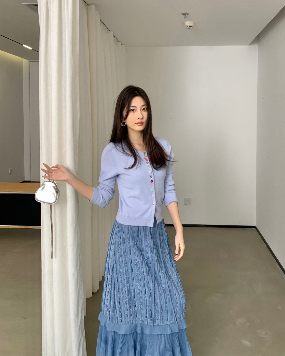 克莱因蓝Embroidered Full-Hem Skirt with Ruffle Detail