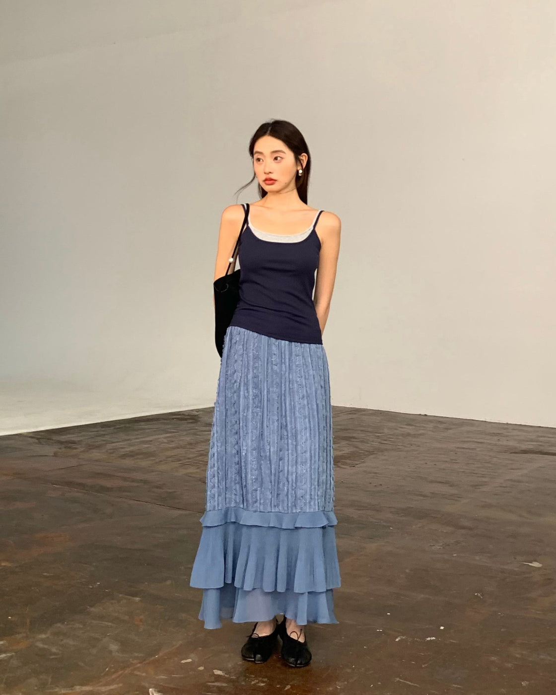 克莱因蓝Embroidered Full-Hem Skirt with Ruffle Detail