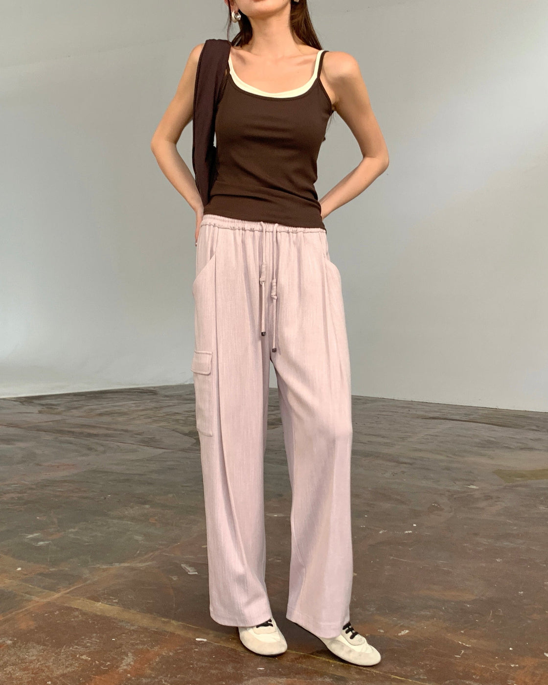 漫画Tapered Wide-Leg Pants with Cargo Pocket Detail