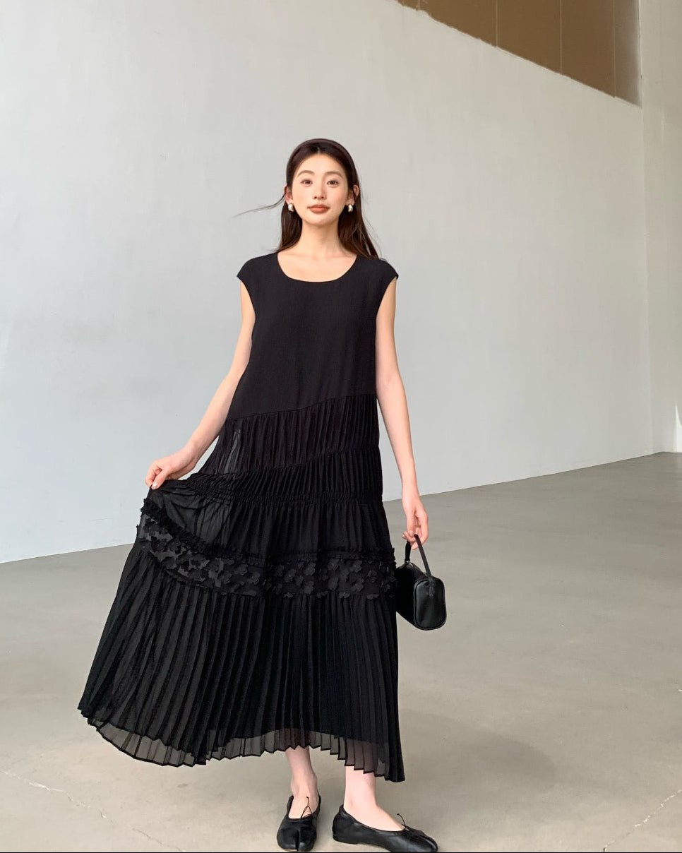 Original series black spliced designer niche dress and skirt