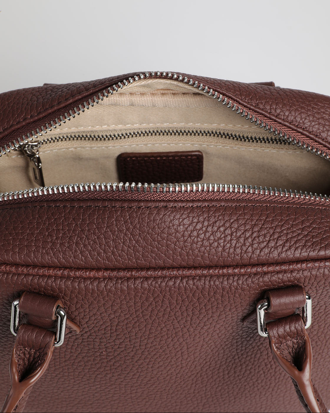 Large-capacity commuter versatile Boston bag