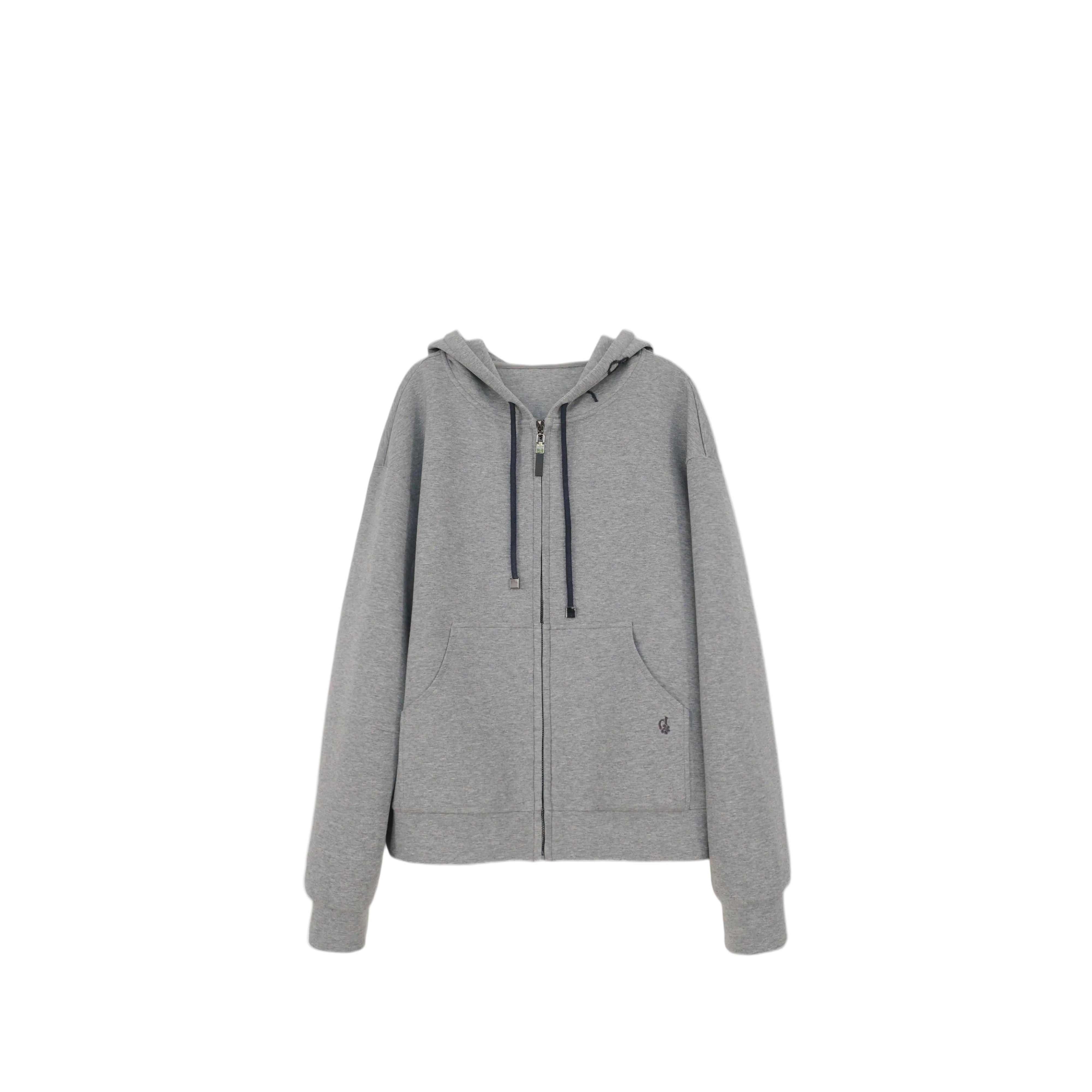 エア・スカルプチャー & コード刺繍・クロップドフーディー